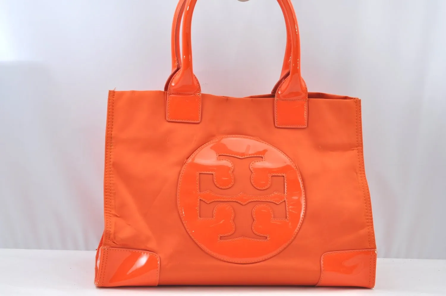 Authentic TORY BURCH Ella Nylon Enamel Shoulder Tote Bag Orange K7713