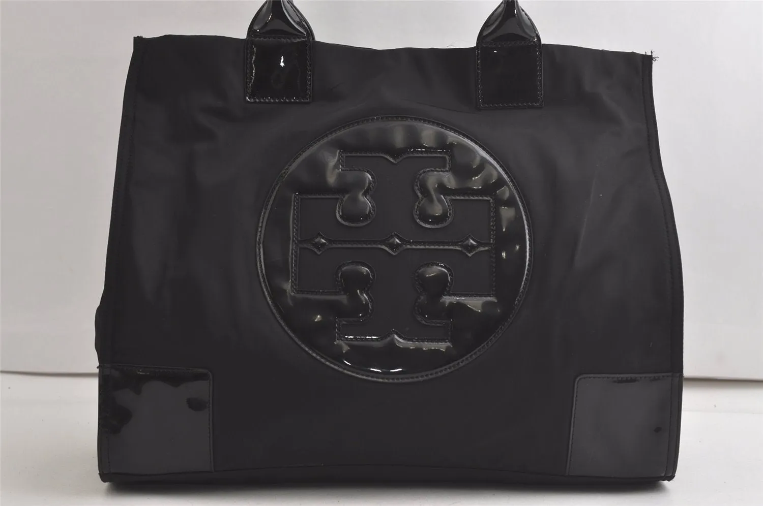 Authentic TORY BURCH Vintage Ella Nylon Enamel Shoulder Tote Bag Black 5926K