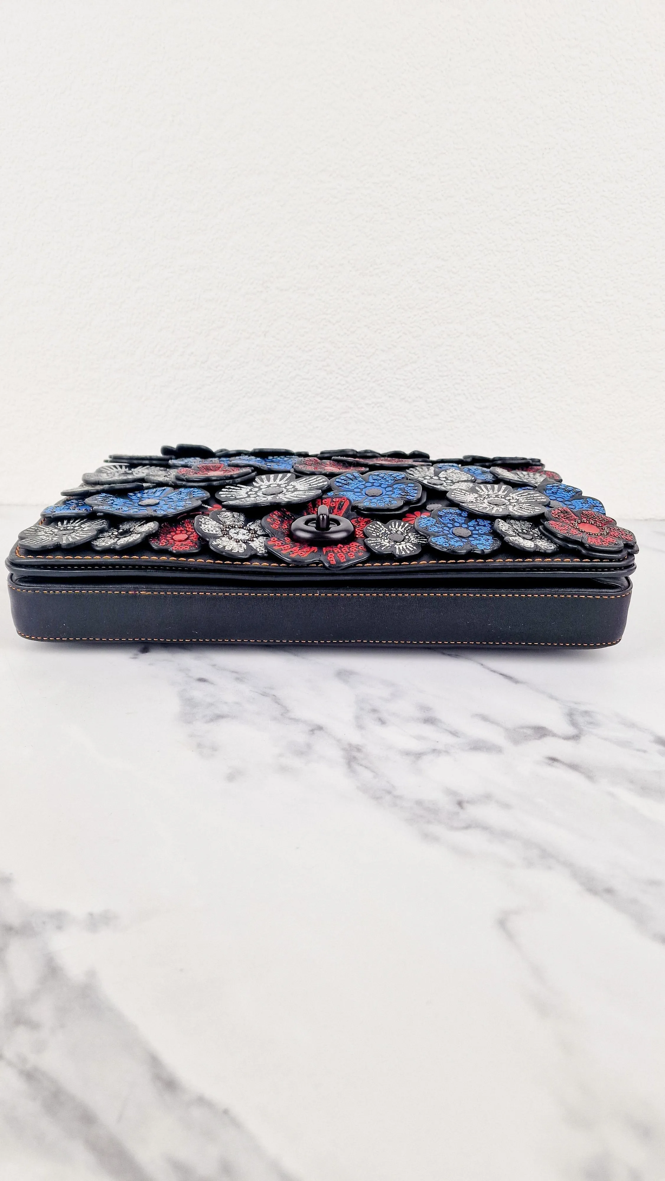 Coach Dinky 32 Tea Roses Blue & Red 1941 Black Leather Crossbody Shoulder Bag Coach 58435