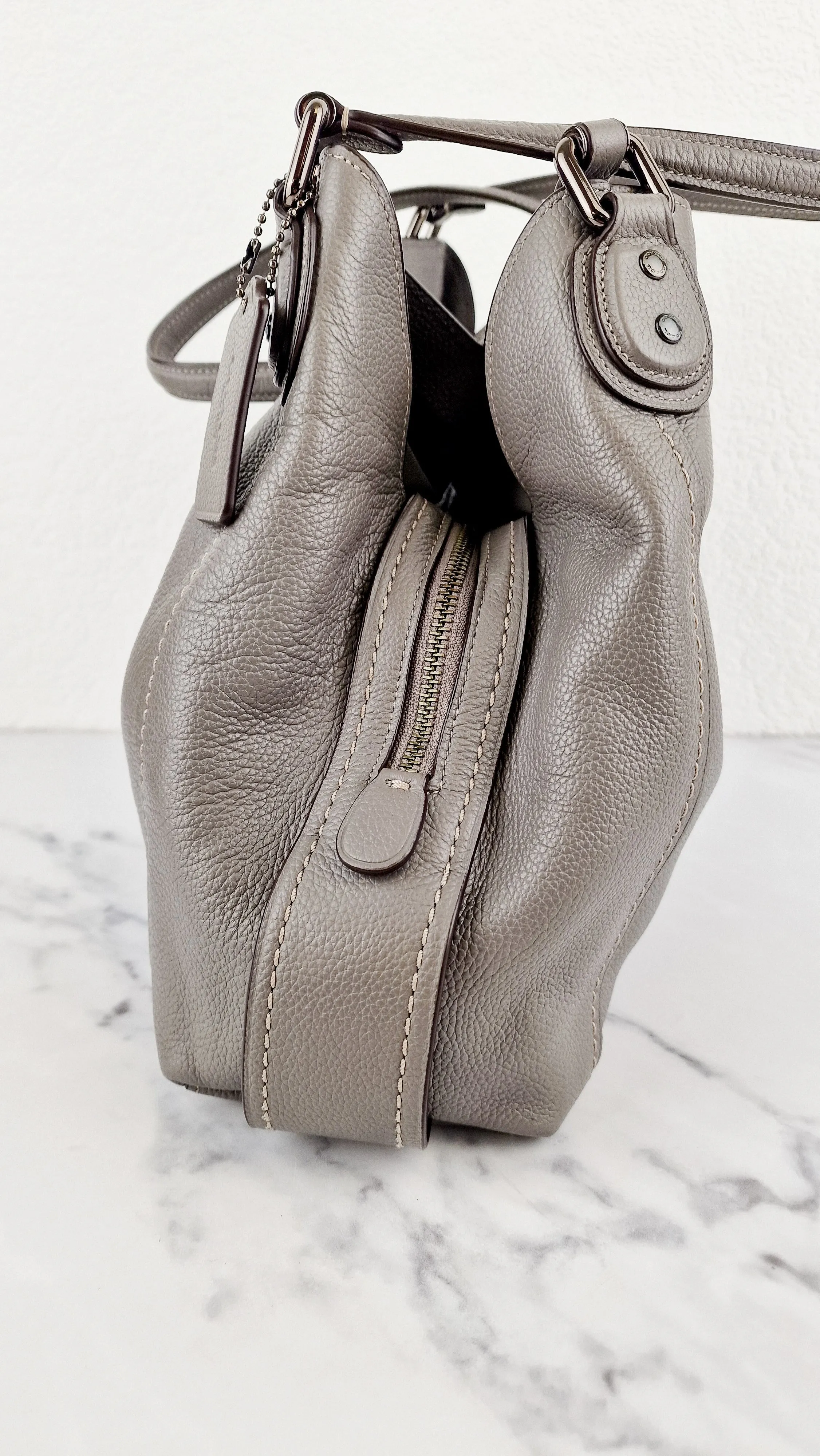 Coach Edie 31 Shoulder Bag in Grey Pebble Leather Handbag Coach 57125