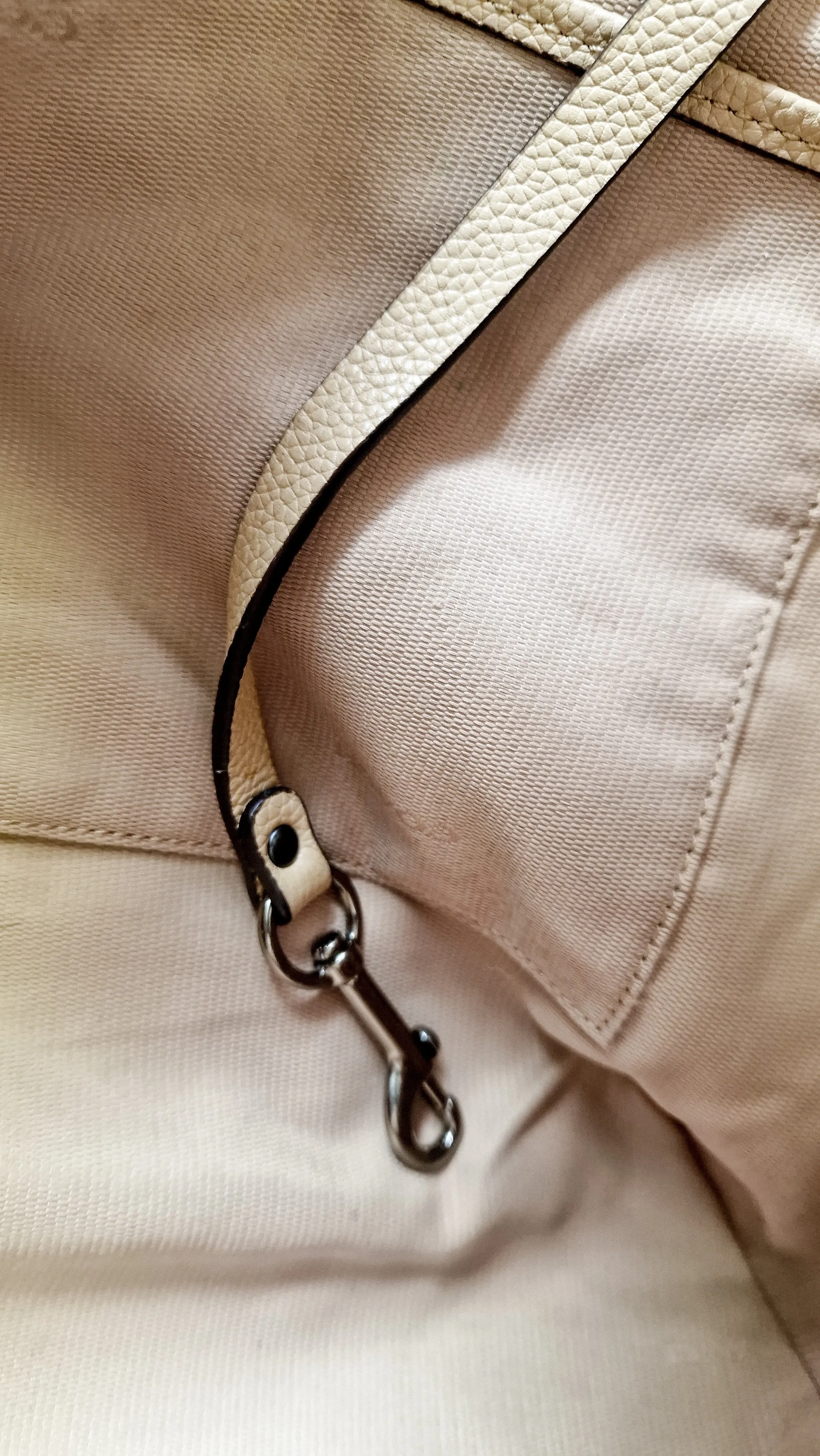Coach Tatum Tote with Whiplash Chain Detail in Beechwood Beige Nude - Handbag Shoulder Bag - Coach 34398