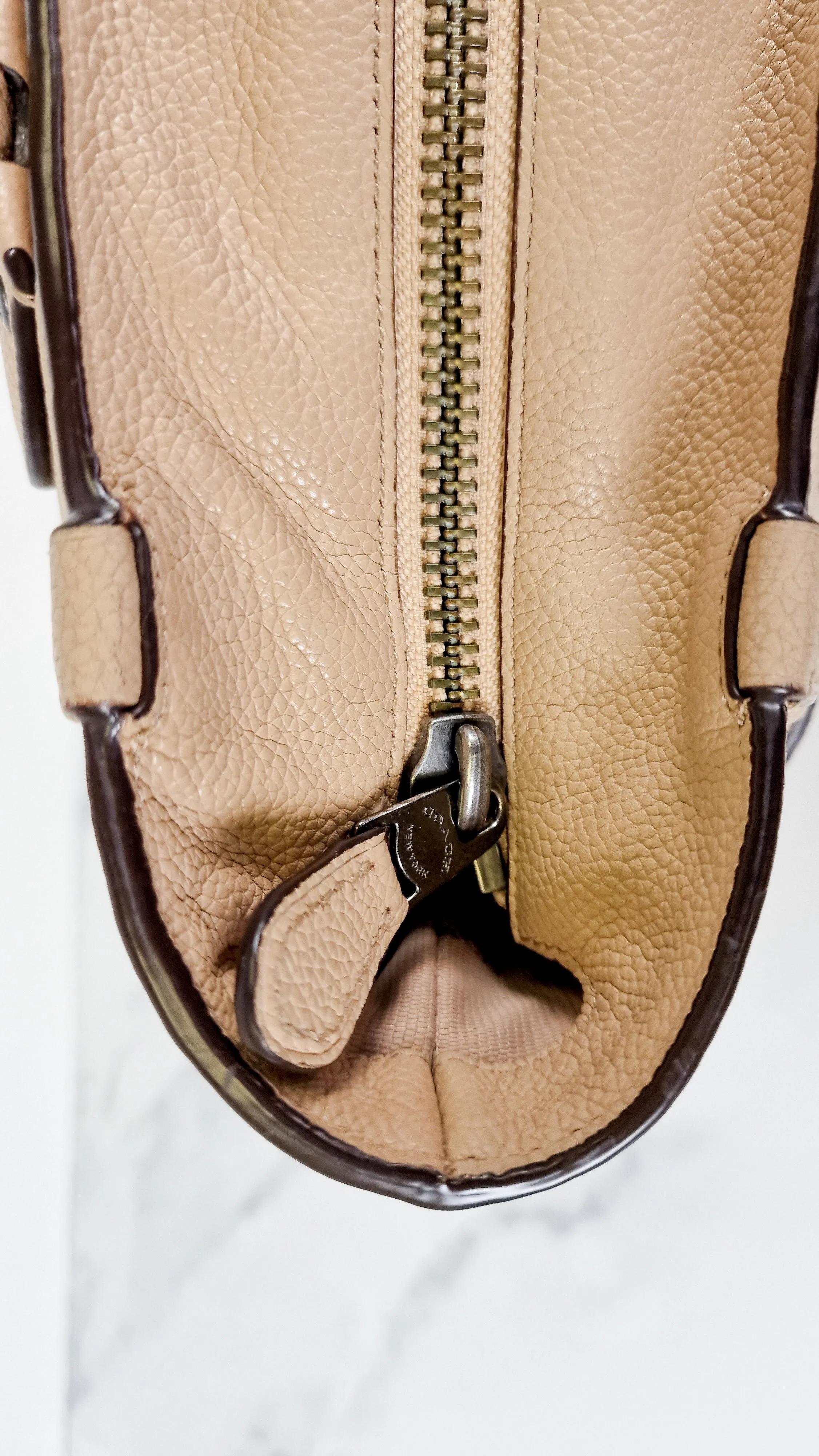 Coach Tatum Tote with Whiplash Chain Detail in Beechwood Beige Nude - Handbag Shoulder Bag - Coach 34398