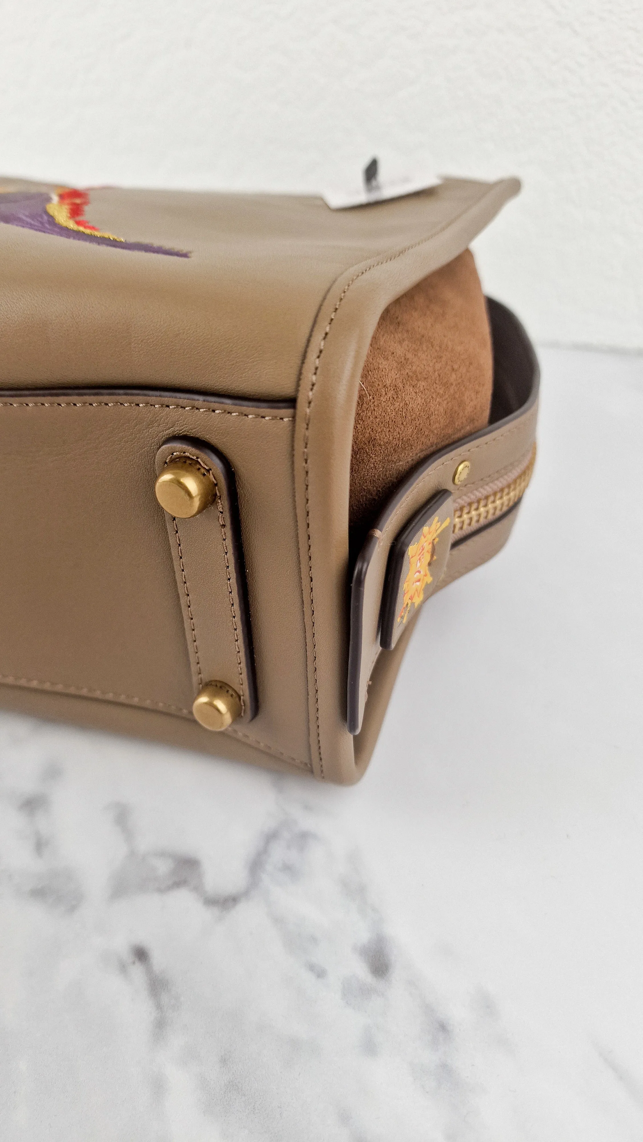 Coach x Jean-Michel Basquiat Rogue 25 Pez Dispenser Dinosaur Bag in Elm Leather & Suede - Handbag Crosbody Shoulder Bag in Taupe Beechwood Coach 6889