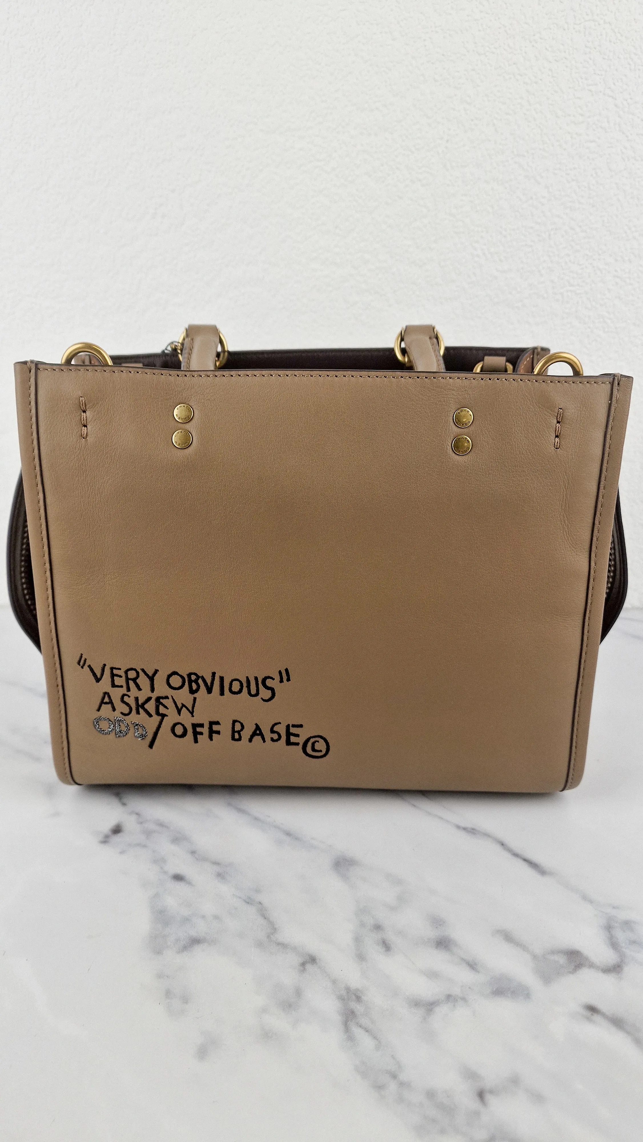 Coach x Jean-Michel Basquiat Rogue 25 Pez Dispenser Dinosaur Bag in Elm Leather & Suede - Handbag Crosbody Shoulder Bag in Taupe Beechwood Coach 6889