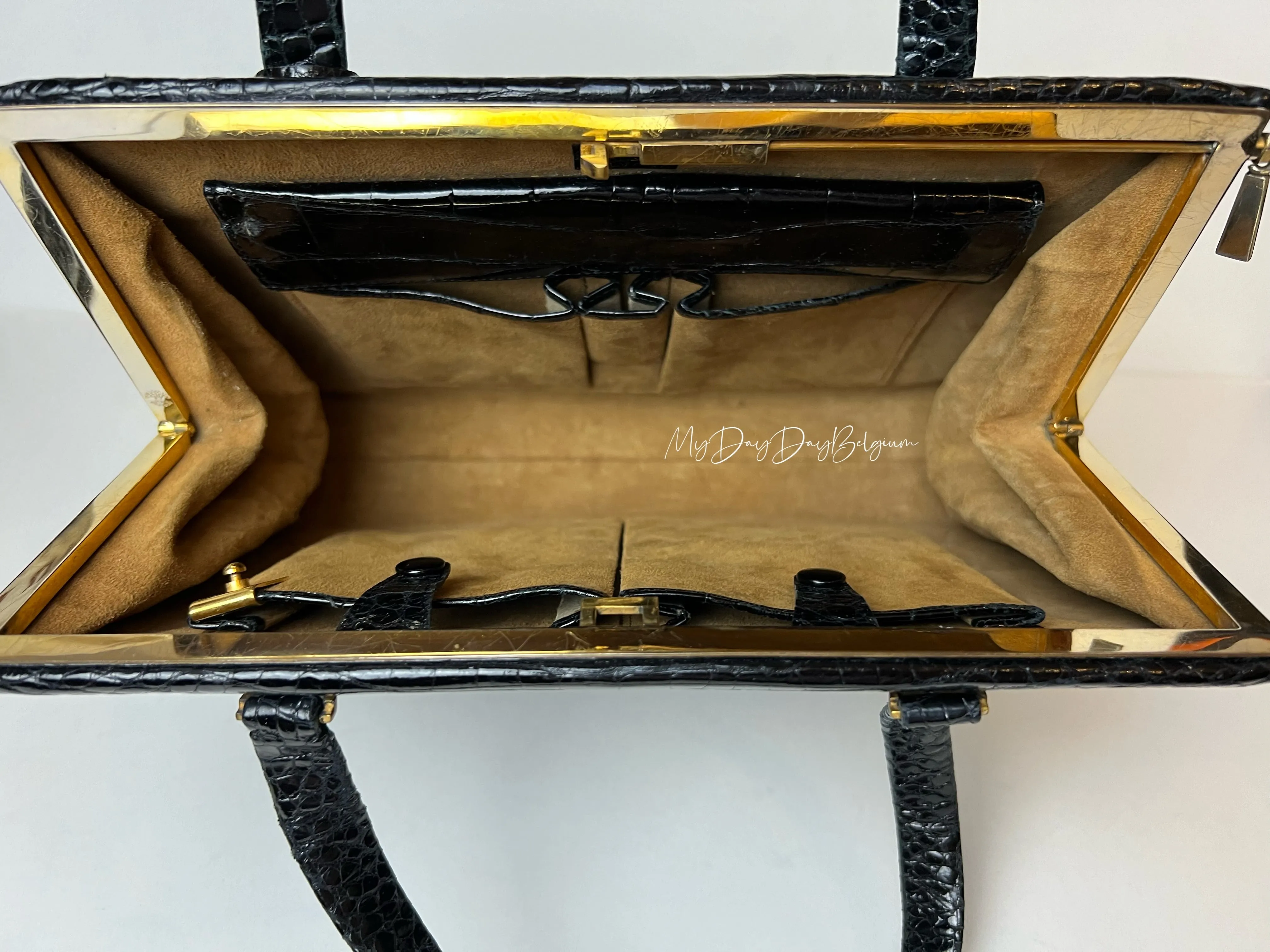 Delvaux vintage handbag 1962