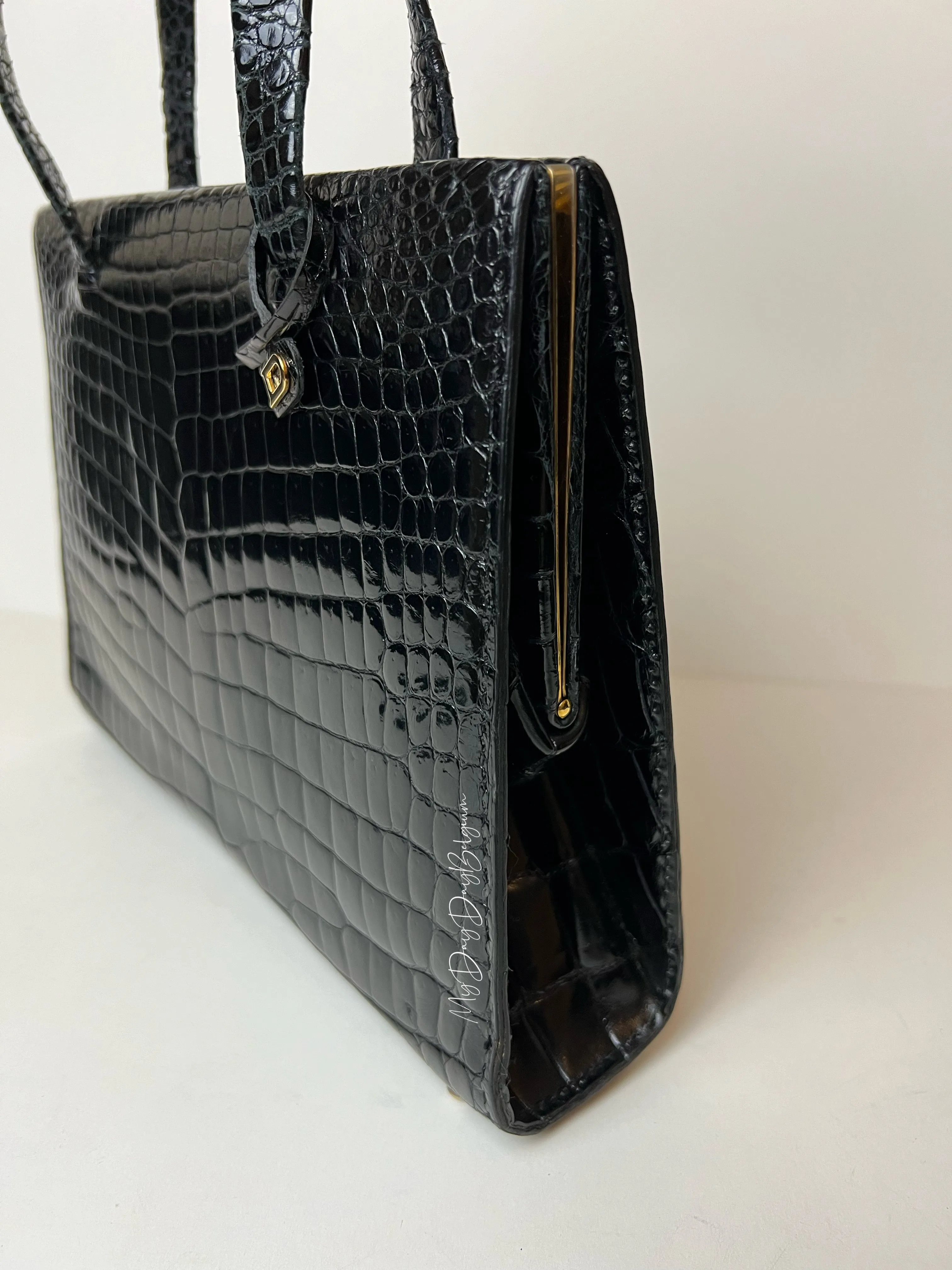 Delvaux vintage handbag 1962