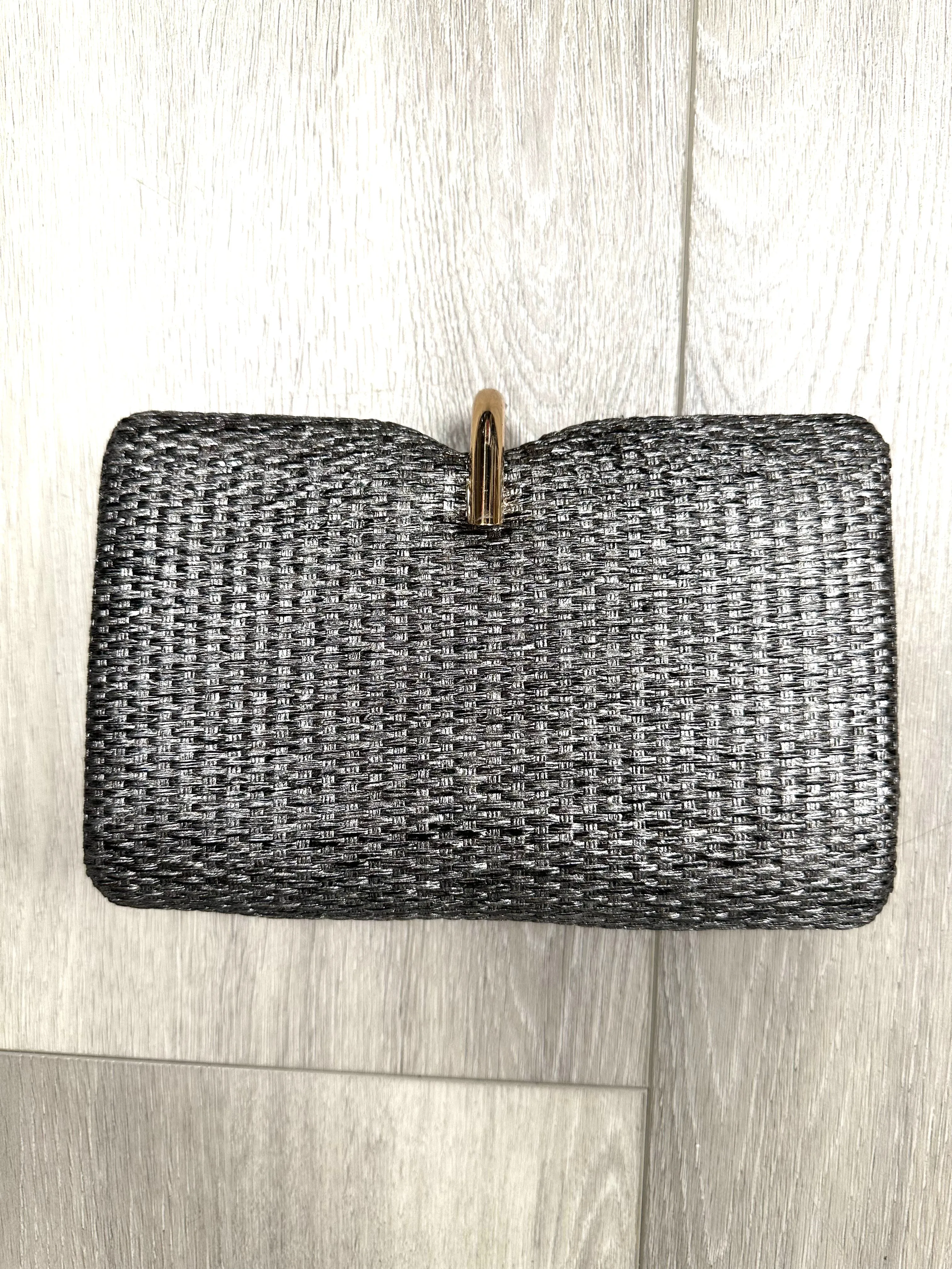 Elegant Straw Clutch Bag