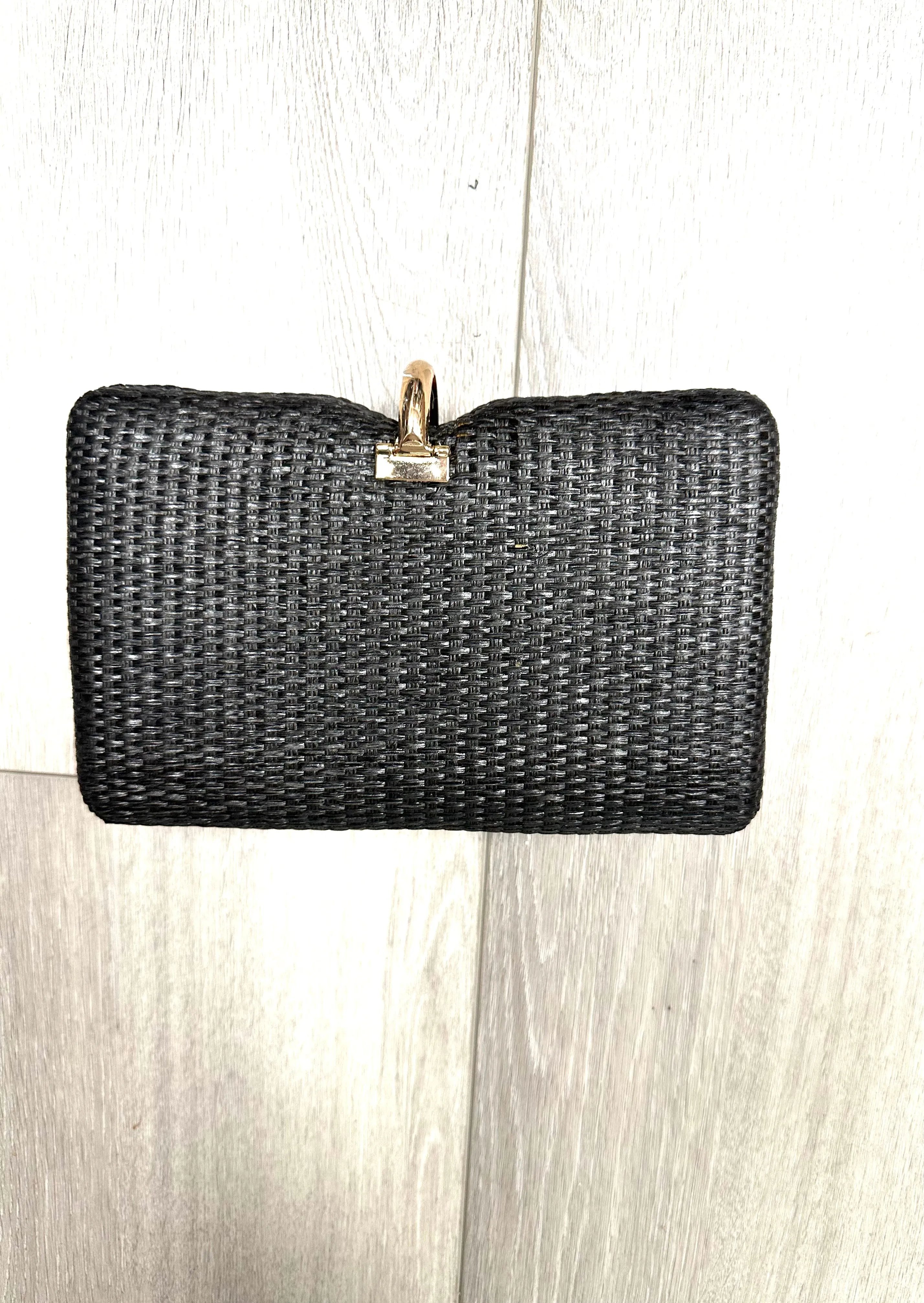 Elegant Straw Clutch Bag