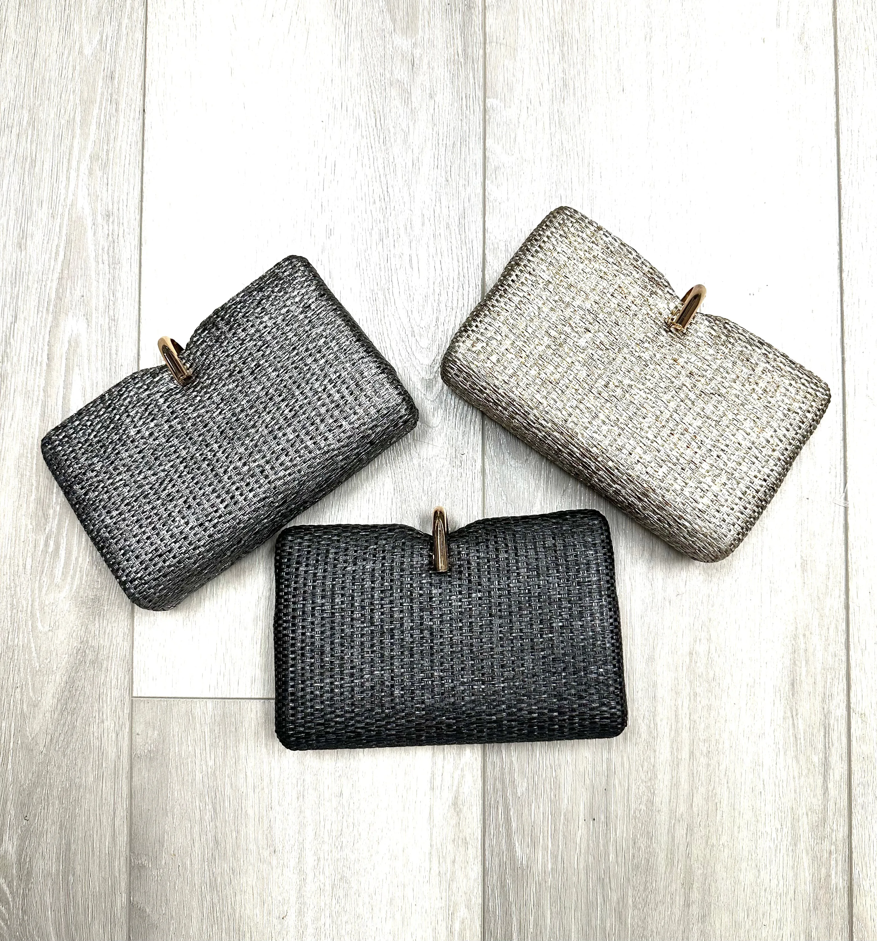 Elegant Straw Clutch Bag