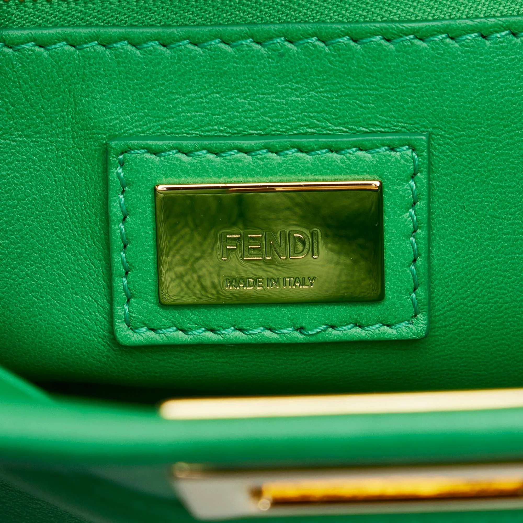 Fendi Mini Peekaboo Satchel (SHG-gTBaiv)
