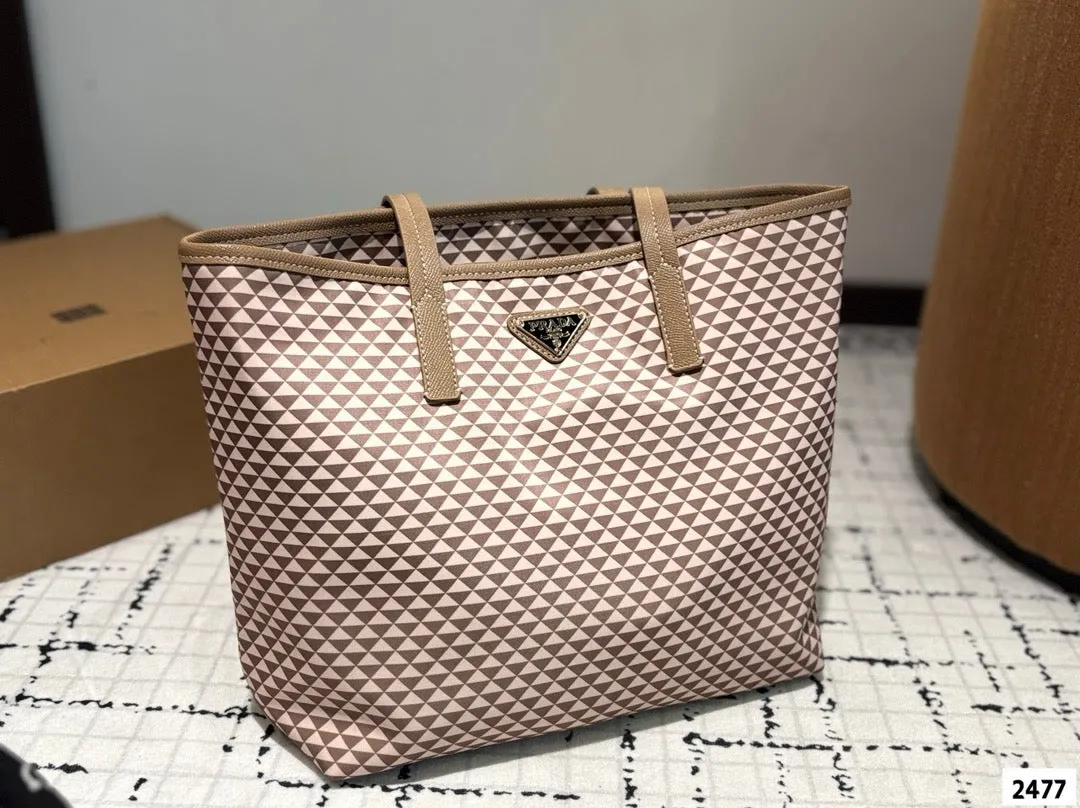 PD350 Prada Re-Edition 1978 large Tote Bag / 13.8x12.2x4.3inch