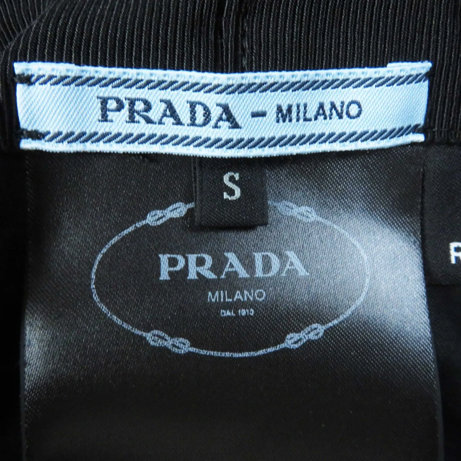 PRADA hat 1HC137 recycled polyamide black RE-NYLON