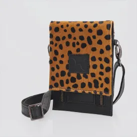 Urban Cellphone Sling Cheetah Beige